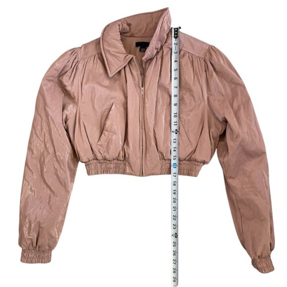 H:ours Lilium Puffer Jacket in Blush - Picture 12 of 16